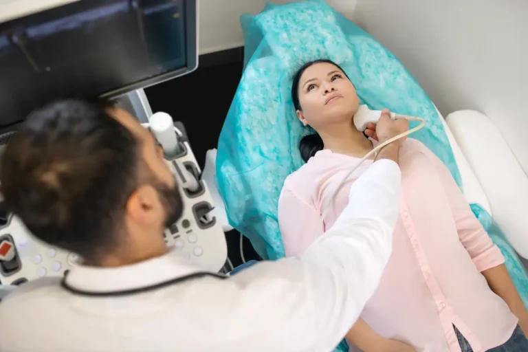 Lifting HIFU – Twoja broń w walce z oznakami starzenia się skóry